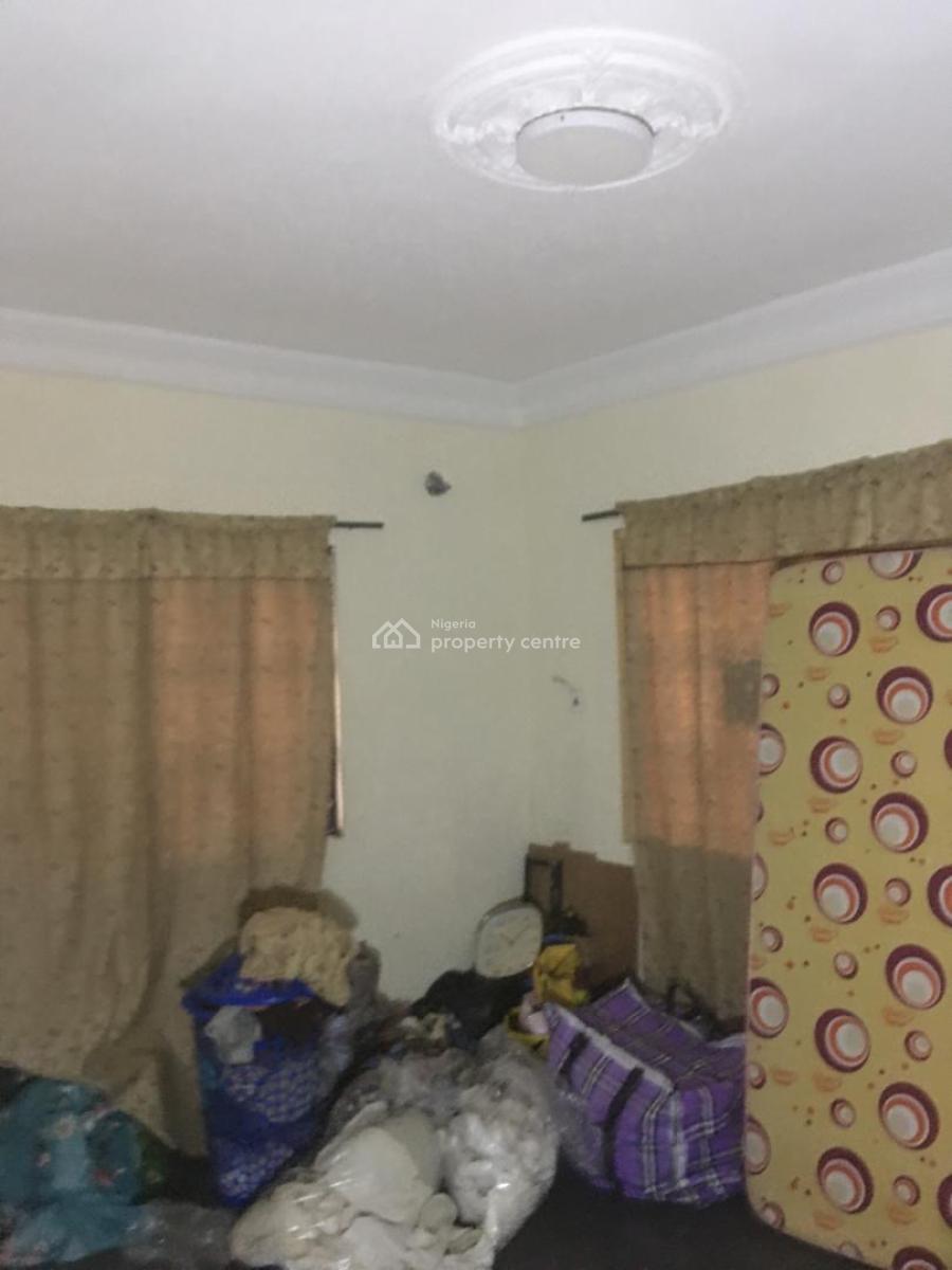 Very Spacious Shared Apartment with Furnished Parlor, Badore, Ajah, Lagos, Self Contain (single Rooms) for Rent