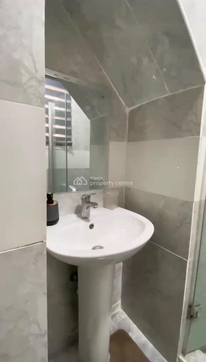 Experience Style and Serenity in This Tastefully Furnished 3 Apartment, Ikate, Lekki, Lagos, Flat / Apartment Short Let
