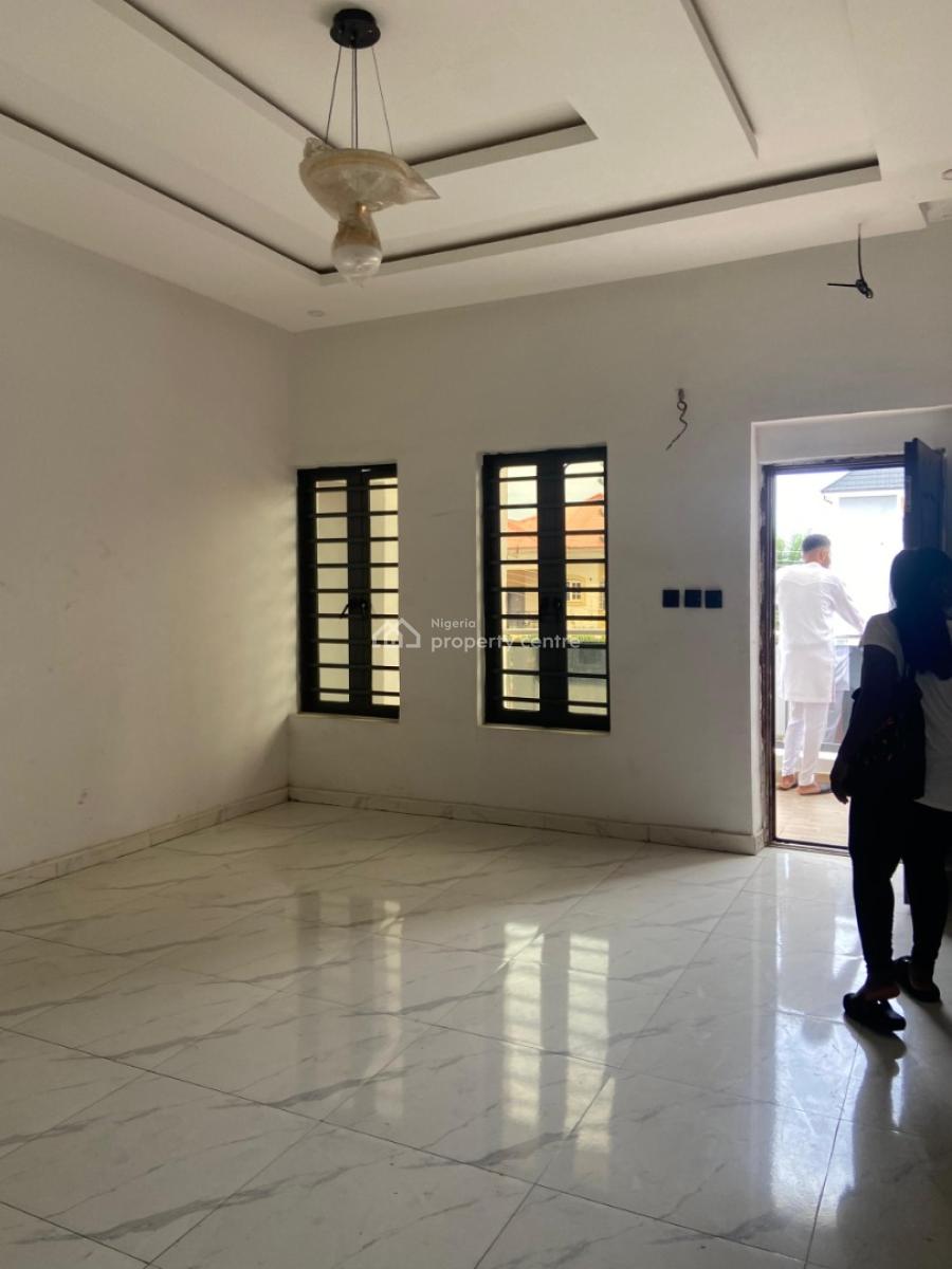 Now Available, Mobil Road Ilaje Ajah, Ilaje, Ajah, Lagos, Flat / Apartment for Rent