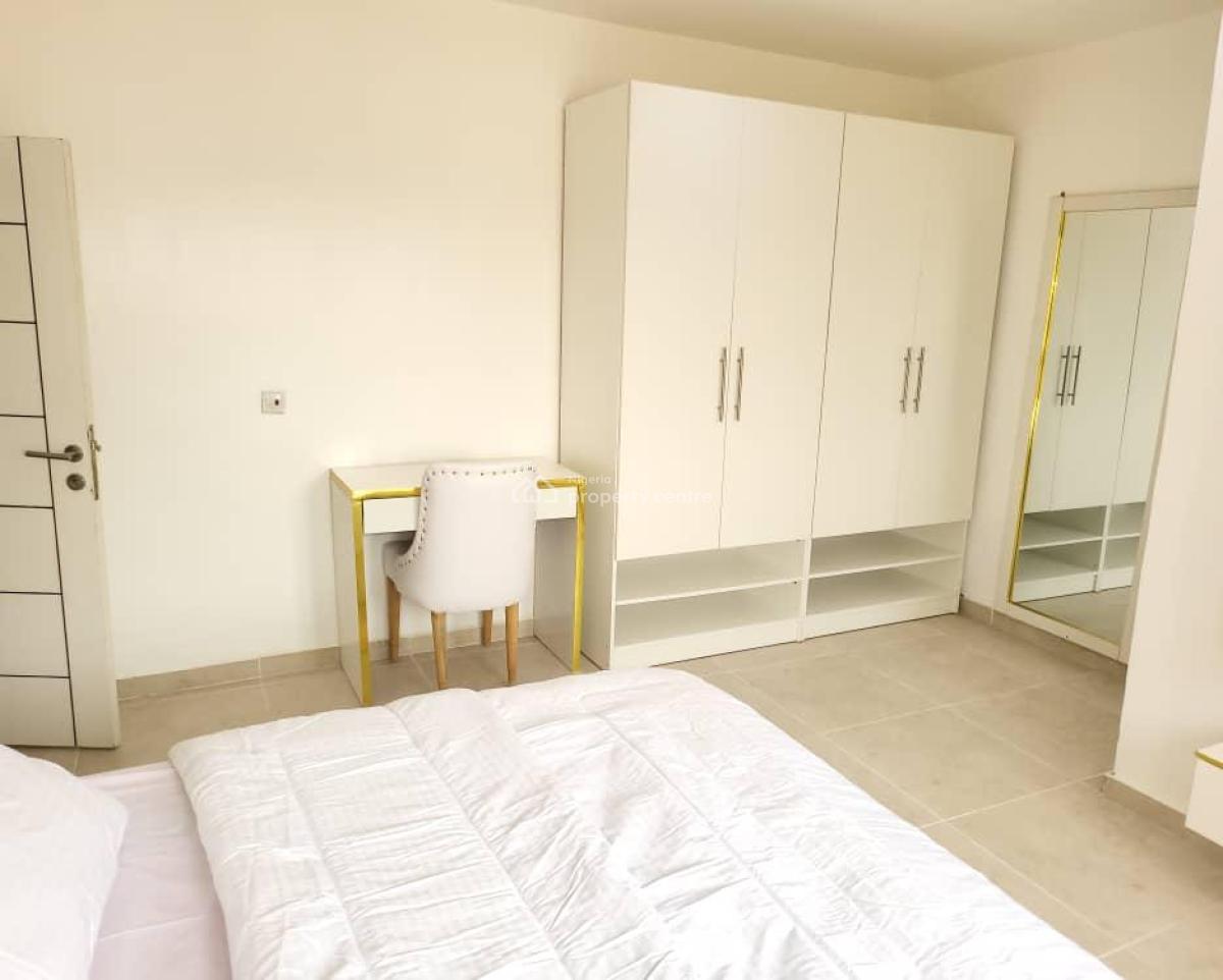 Fully Furnished, Serviced 2 Bedroom with Lift and Swimming Pool, Ikate, Lekki, Lagos, Flat / Apartment for Rent