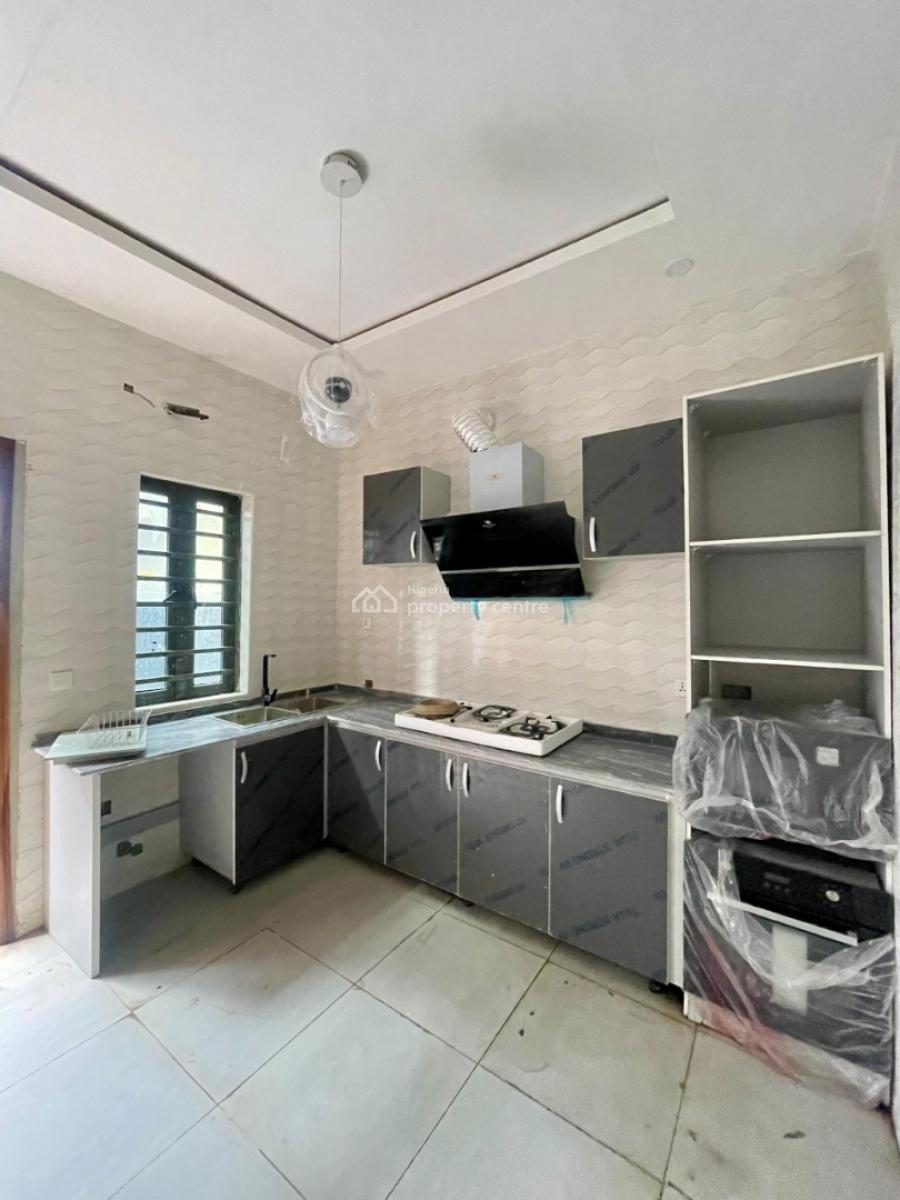 Finished 4 Bedroom Terrace Duplex, Close to Victoria Island Coastal Road, Ologolo, Lekki, Lagos, Terraced Duplex for Sale
