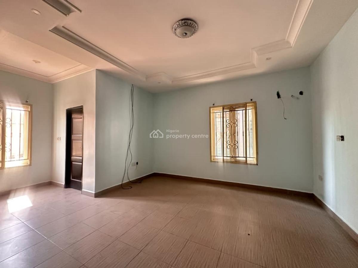 Standard 3bedroom Flat in a Serene Environment in Ologholo, Ologholo Estate, Lekki, Lagos, Flat / Apartment for Rent