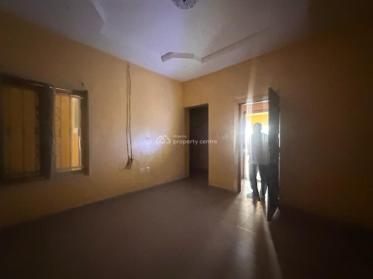 Standard 3bedroom Flat in a Serene Environment in Ologholo, Ologholo Estate, Lekki, Lagos, Flat / Apartment for Rent