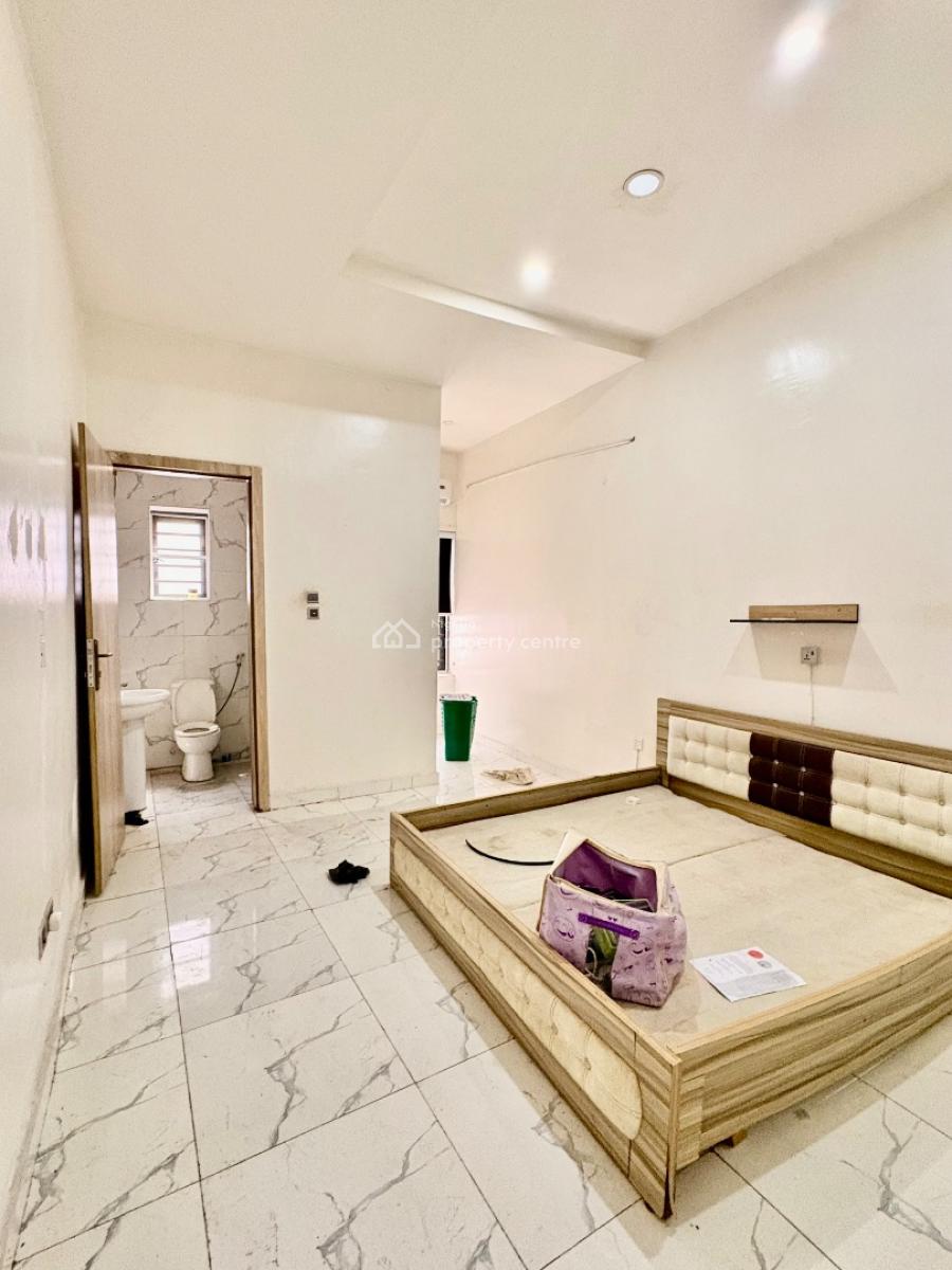 Massive 2 Bedroom Flat with Swimming, Gym & Playground, Before Orchid Enyo Filling Station By Lekki 2nd Toll Gate, Lekki, Lagos, Flat / Apartment for Rent