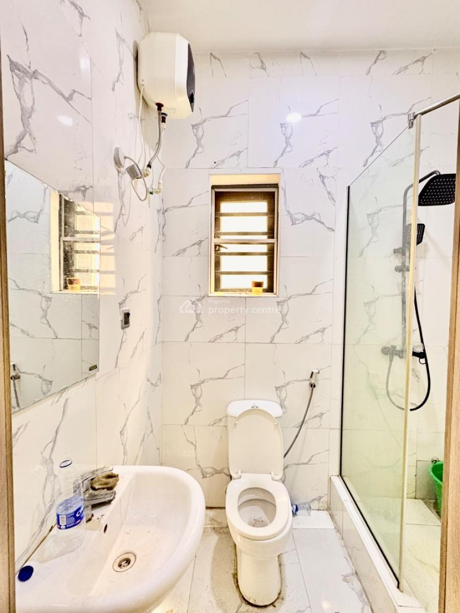 Massive 2 Bedroom Flat with Swimming, Gym & Playground, Before Orchid Enyo Filling Station By Lekki 2nd Toll Gate, Lekki, Lagos, Flat / Apartment for Rent