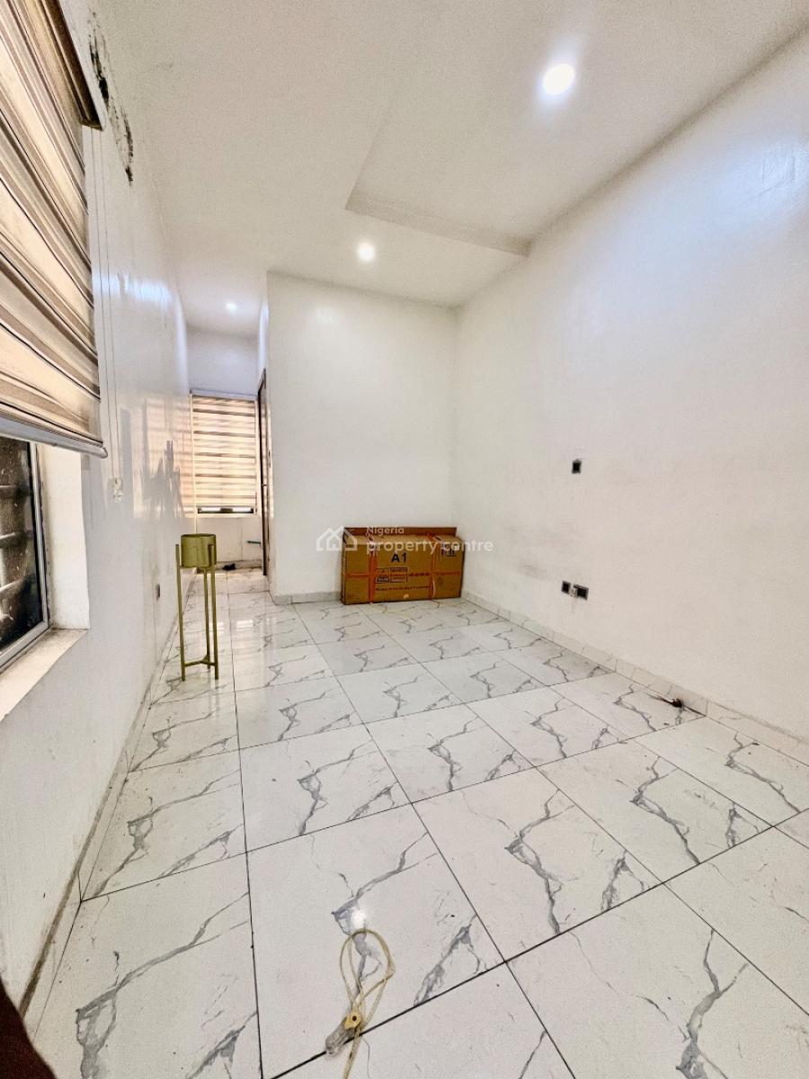 Massive 2 Bedroom Flat with Swimming, Gym & Playground, Before Orchid Enyo Filling Station By Lekki 2nd Toll Gate, Lekki, Lagos, Flat / Apartment for Rent