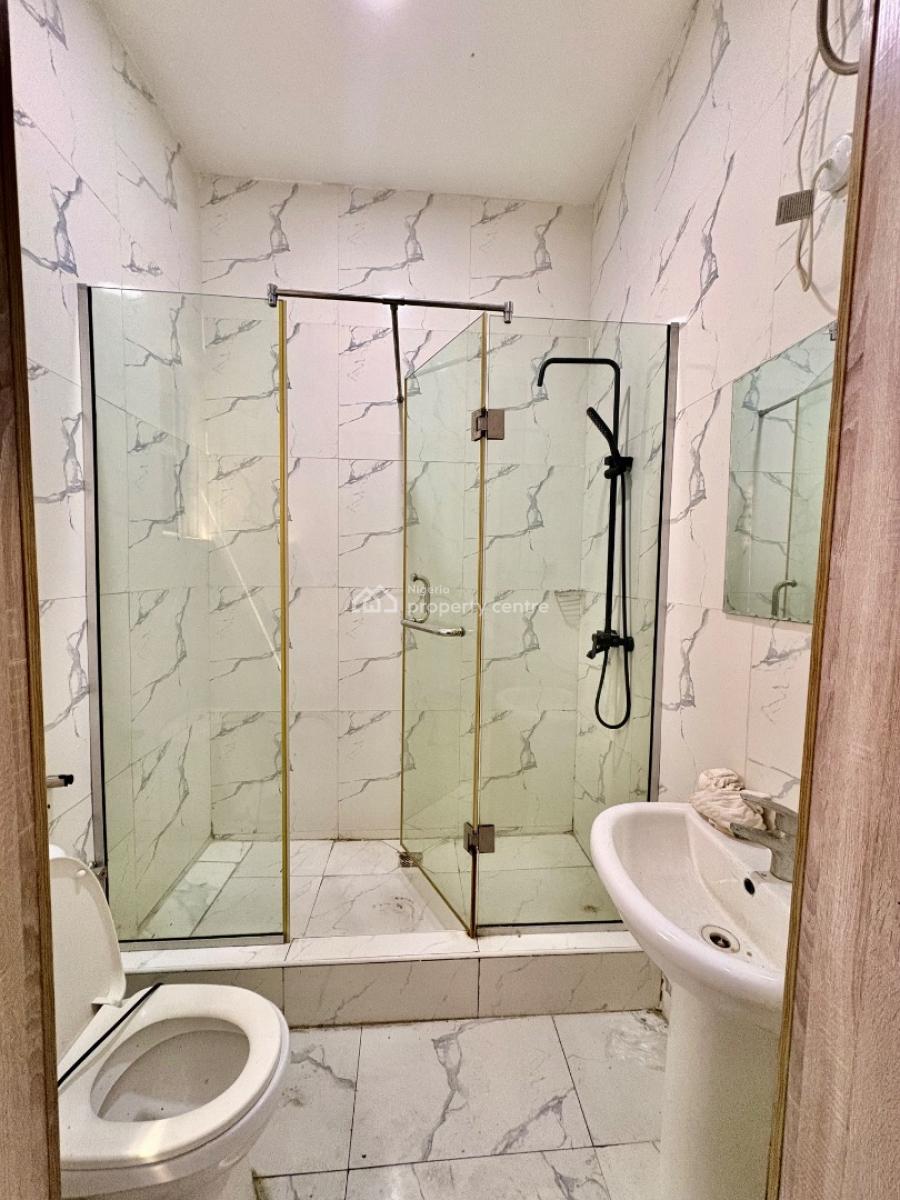 Massive 2 Bedroom Flat with Swimming, Gym & Playground, Before Orchid Enyo Filling Station By Lekki 2nd Toll Gate, Lekki, Lagos, Flat / Apartment for Rent