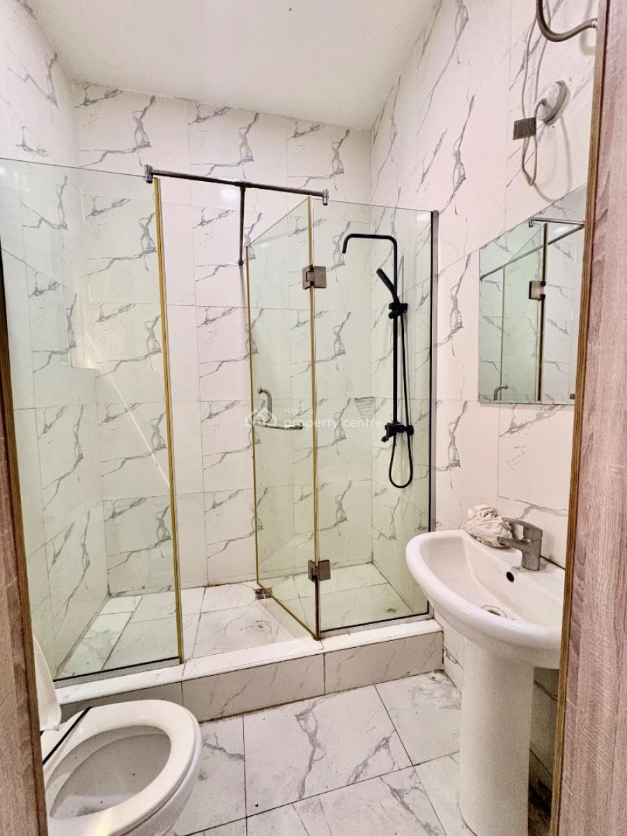 Massive 2 Bedroom Flat with Swimming, Gym & Playground, Before Orchid Enyo Filling Station By Lekki 2nd Toll Gate, Lekki, Lagos, Flat / Apartment for Rent