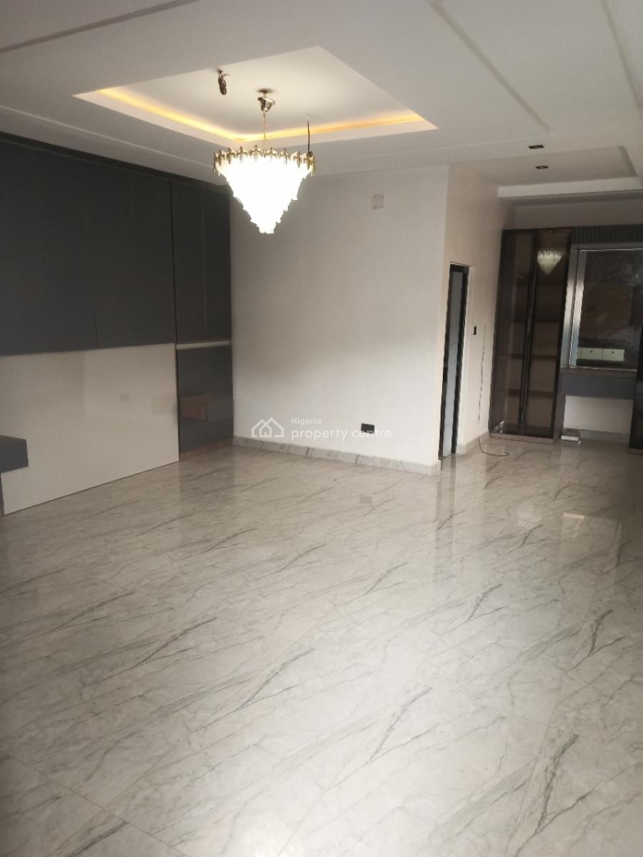 6bedroom Mansion, Efab Metropolis, Gwarinpa, Abuja, Detached Duplex for Sale