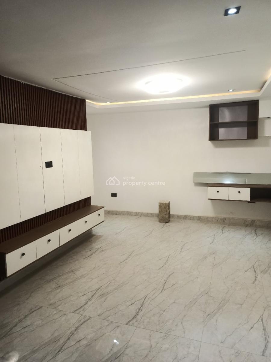 6bedroom Mansion, Efab Metropolis, Gwarinpa, Abuja, Detached Duplex for Sale