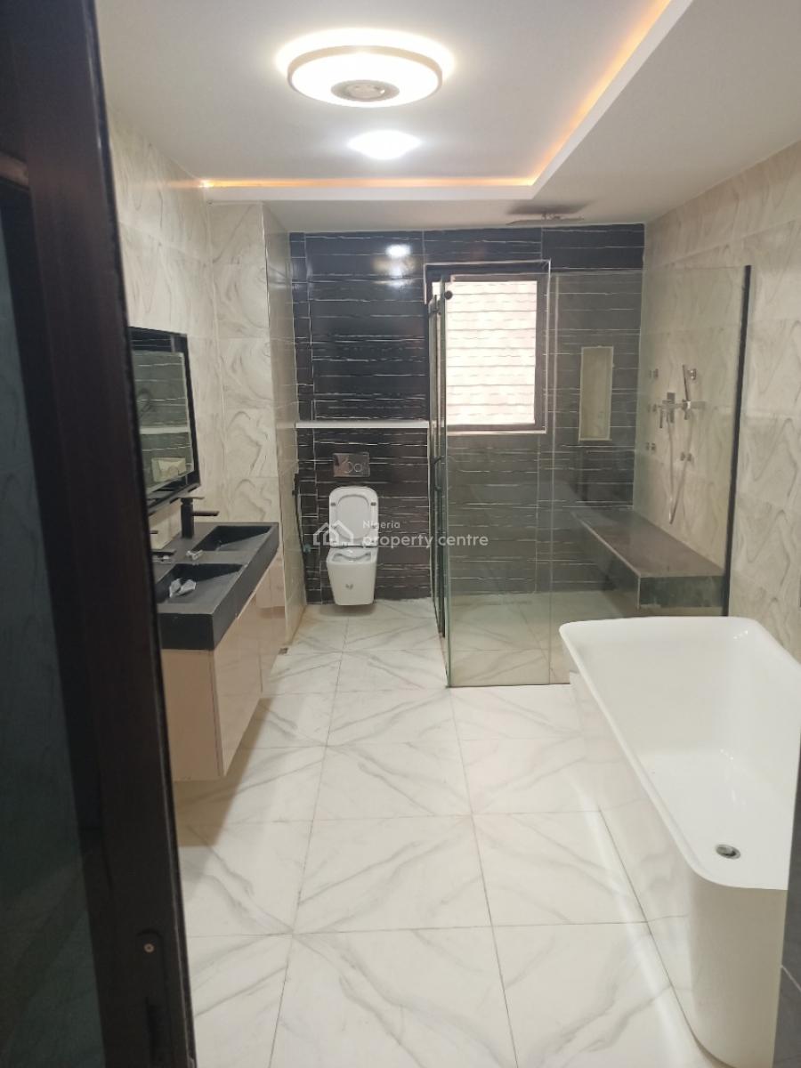 6bedroom Mansion, Efab Metropolis, Gwarinpa, Abuja, Detached Duplex for Sale