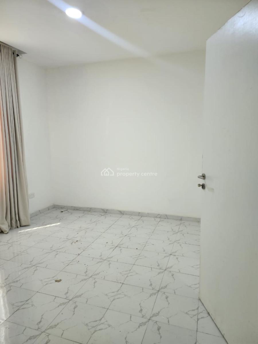 Distress Deal! Exquisite 4 Bedroom Terrace Duplex, Orchid Lekki, Lekki, Lagos, Terraced Duplex for Sale
