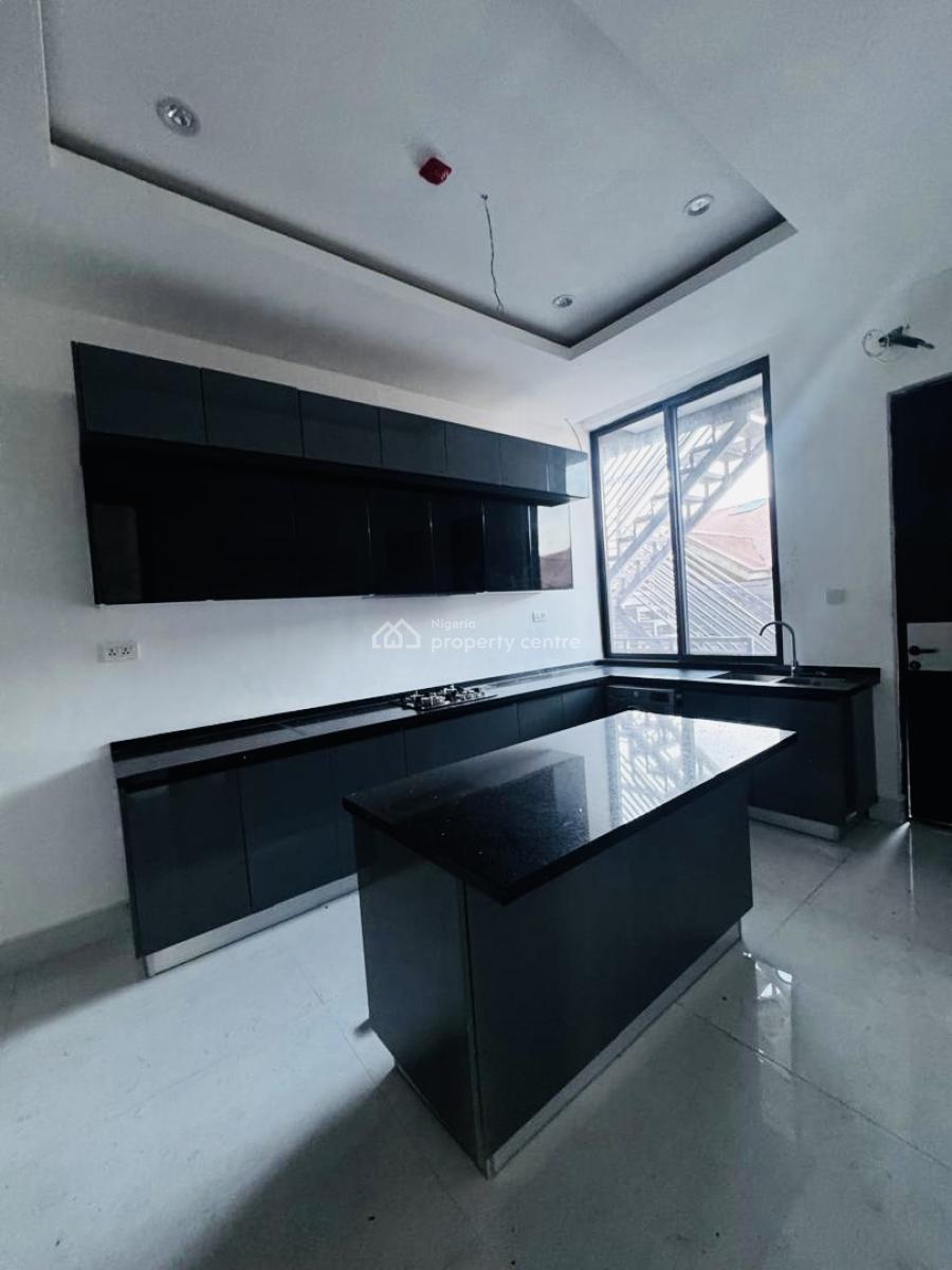 Brand New Luxury 3 Bedroom Apartment with Pool  and Gym, Lekki Phase 1, Lekki, Lagos, Flat / Apartment for Rent