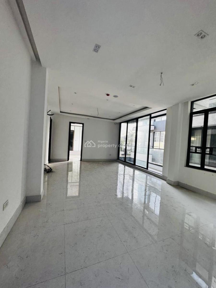 Brand New Luxury 3 Bedroom Apartment with Pool  and Gym, Lekki Phase 1, Lekki, Lagos, Flat / Apartment for Rent