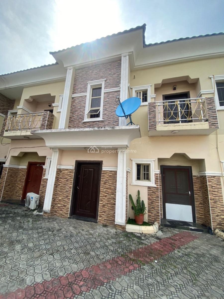 6 Units of 3 Bedroom Apartment and 1 Unit of 3 Bedroom Detached Duplex, Chevron Lekki, Lekki, Lagos, Flat / Apartment for Sale