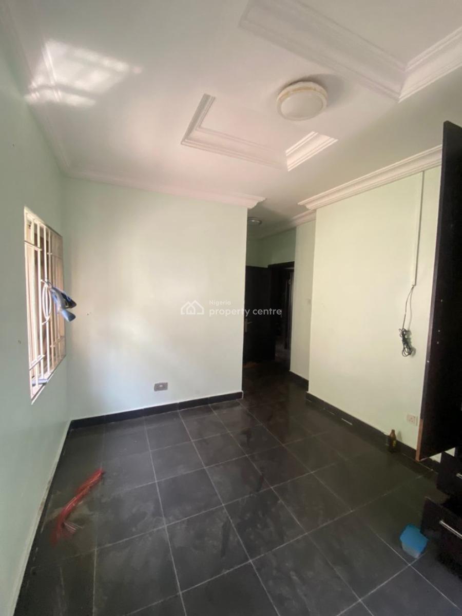 6 Units of 3 Bedroom Apartment and 1 Unit of 3 Bedroom Detached Duplex, Chevron Lekki, Lekki, Lagos, Flat / Apartment for Sale