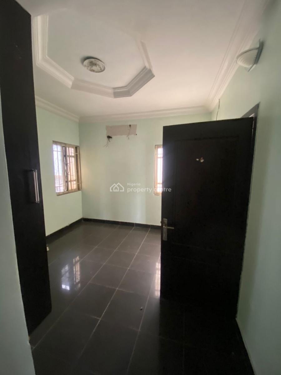6 Units of 3 Bedroom Apartment and 1 Unit of 3 Bedroom Detached Duplex, Chevron Lekki, Lekki, Lagos, Flat / Apartment for Sale