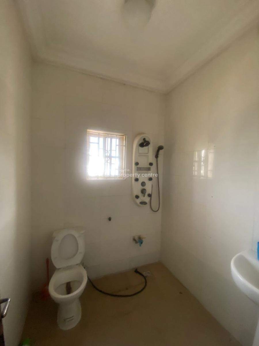 6 Units of 3 Bedroom Apartment and 1 Unit of 3 Bedroom Detached Duplex, Chevron Lekki, Lekki, Lagos, Flat / Apartment for Sale