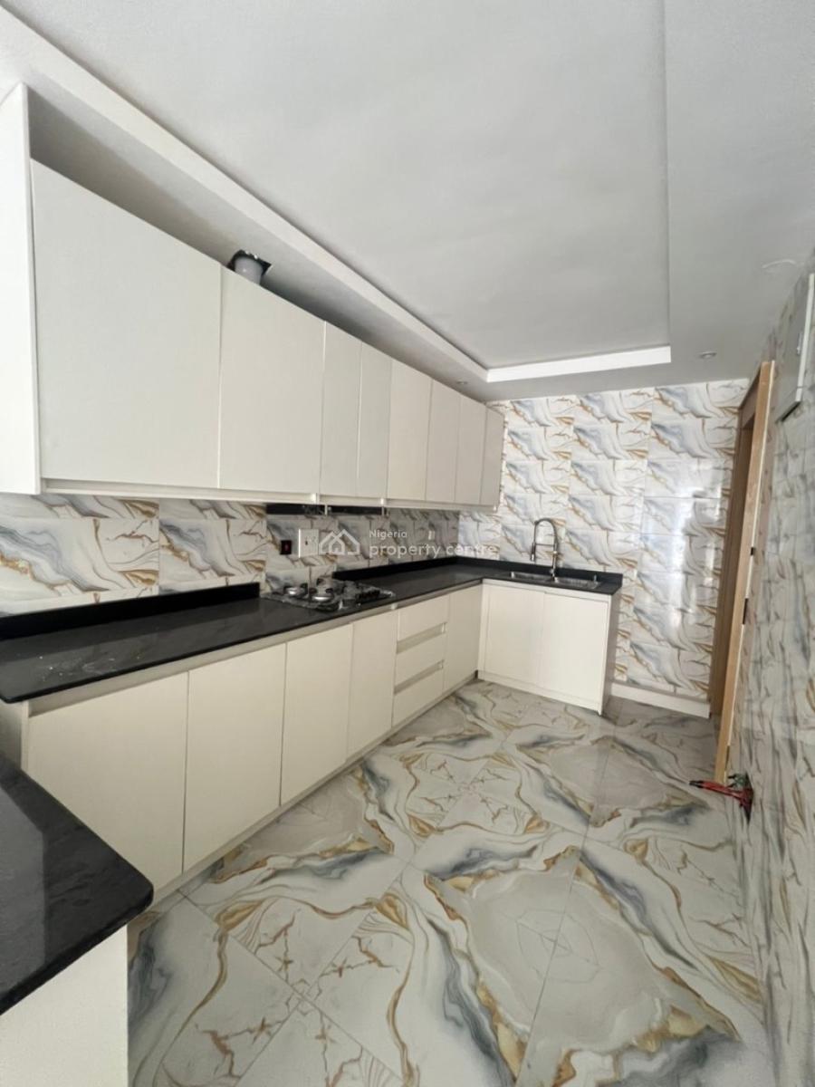 Good Deal! Exquisite Brand New 2 Bedroom Apartment, New Road Before Chevron Traffic Light, Lekki, Lagos, Flat / Apartment for Sale