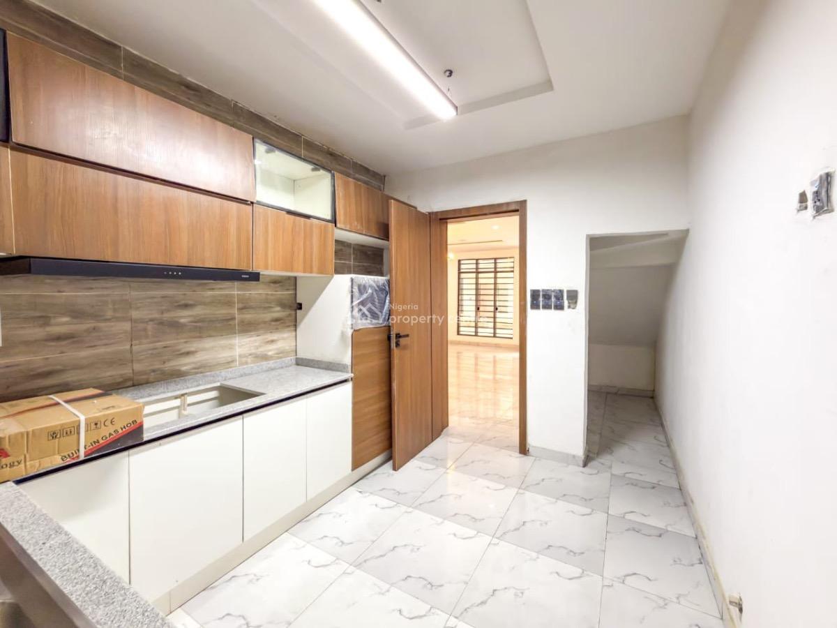 Brand New Luxury 4 Bedroom Terrace Duplex with Pool and Gym, Chevron Lekki, Lekki, Lagos, Terraced Duplex for Rent
