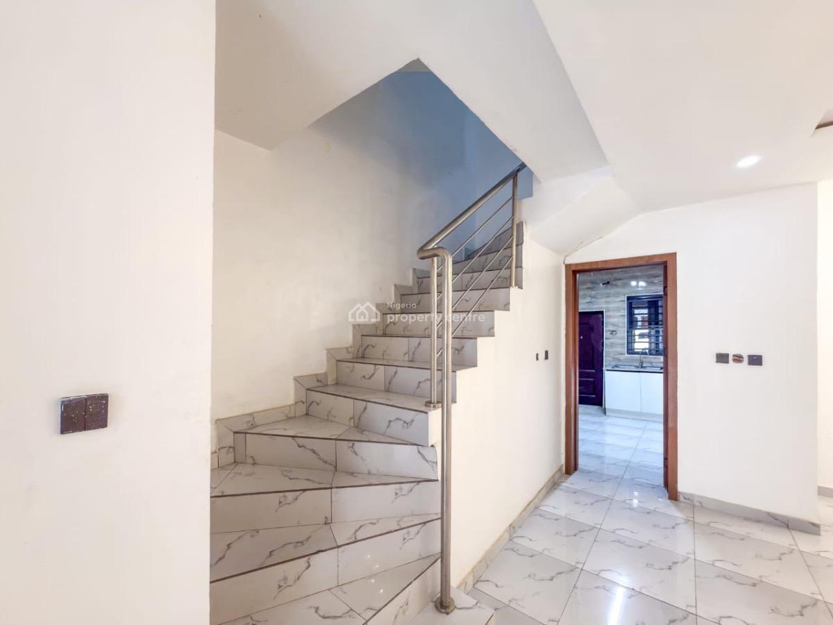Brand New Luxury 4 Bedroom Terrace Duplex with Pool and Gym, Chevron Lekki, Lekki, Lagos, Terraced Duplex for Rent