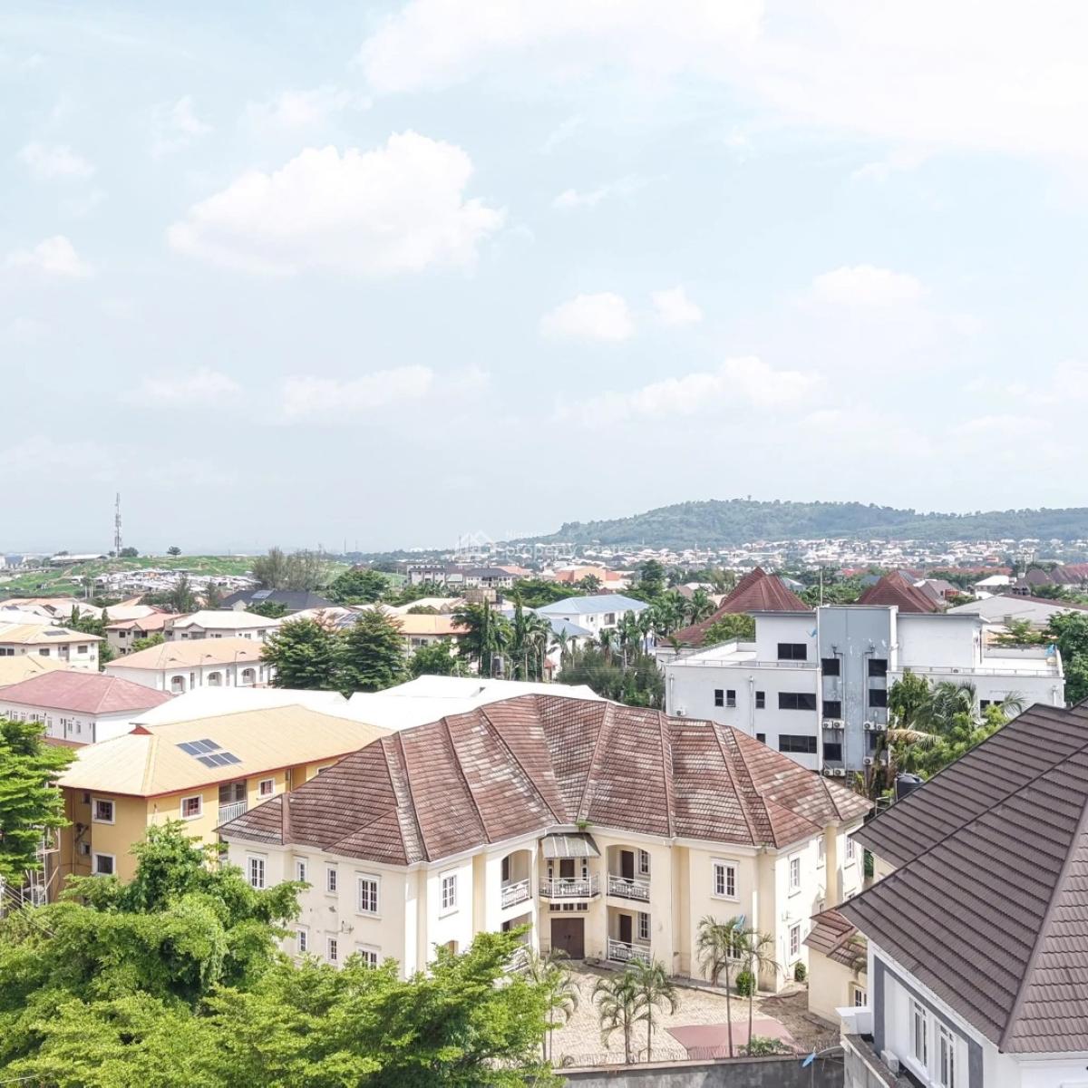 Neatly Used 4 Units of 3 Bedrooms Apartments and 1 Unit  2 Bedroom, Gwarinpa, Abuja, Detached Duplex for Sale