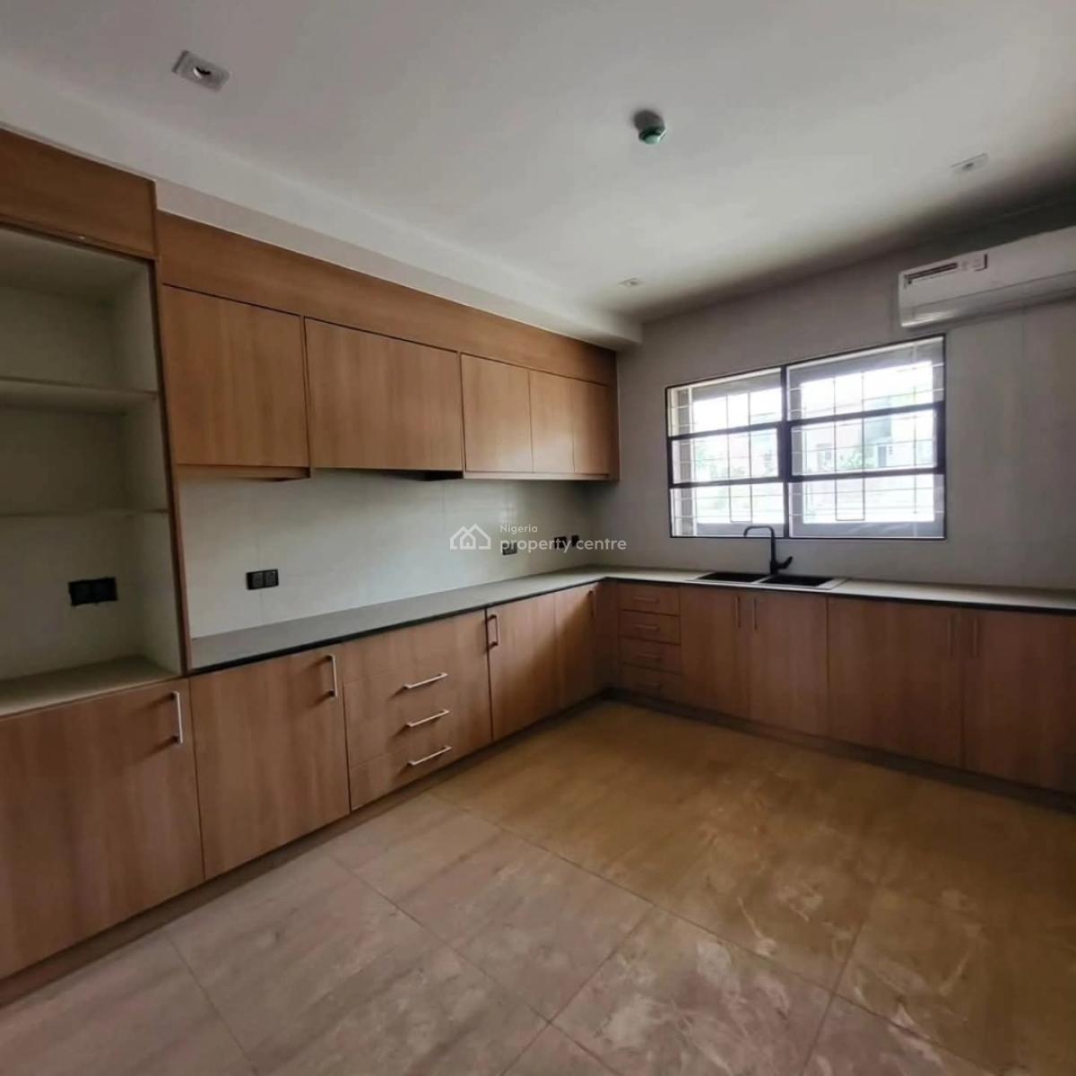 4 Bedrooms Terrace Duplex with a Room Boys Quarters, Wuse 2, Abuja, Terraced Duplex for Sale