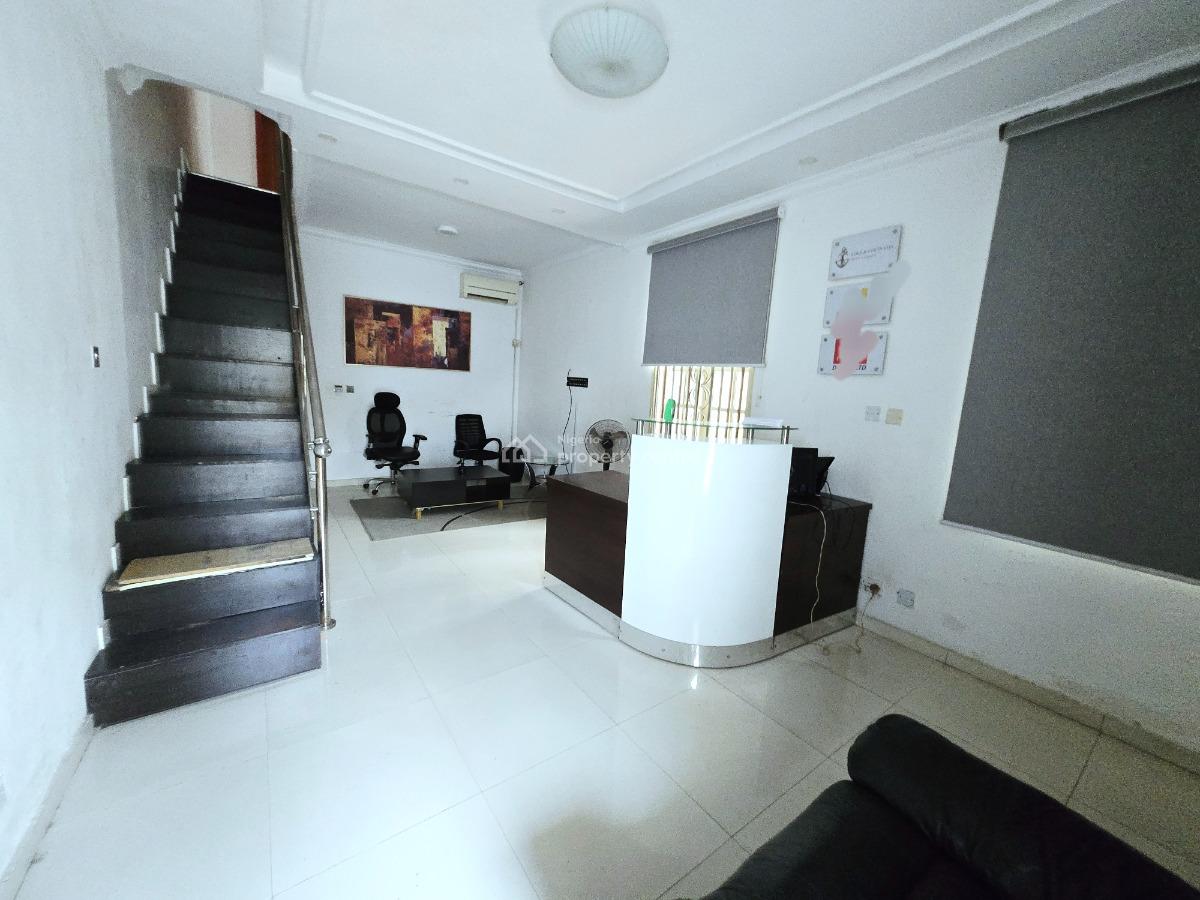 2 Rooms Office Space, Lekki Phase 1, Lekki, Lagos, Office Space for Rent