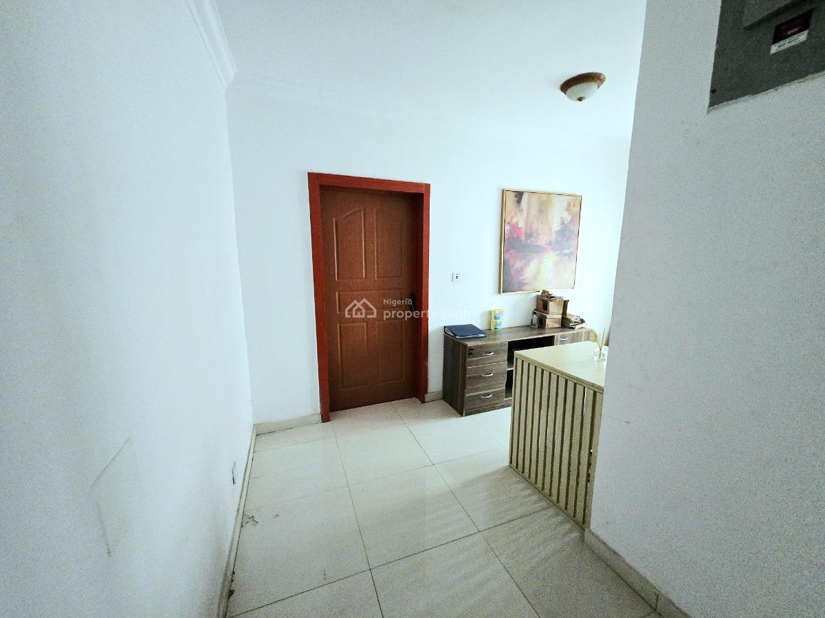 2 Rooms Office Space, Lekki Phase 1, Lekki, Lagos, Office Space for Rent