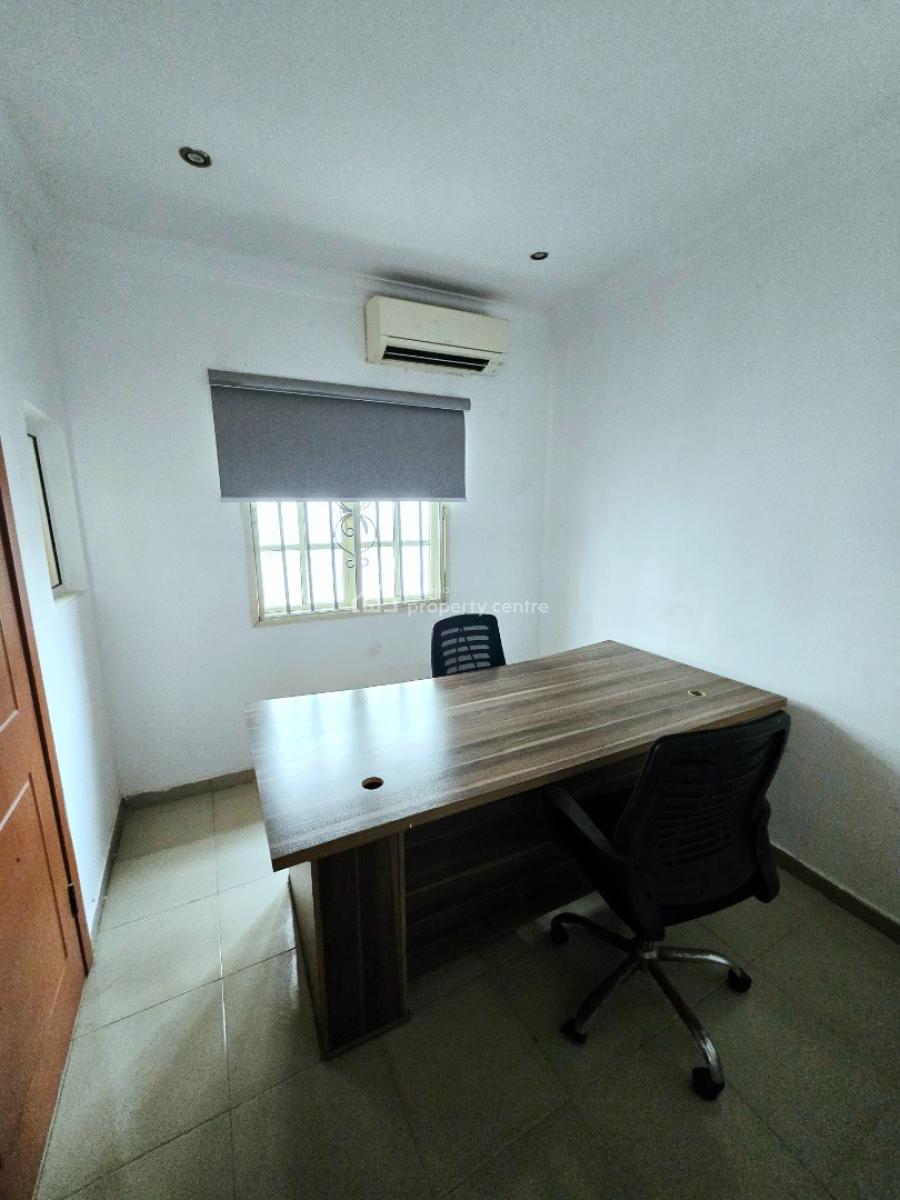 2 Rooms Office Space, Lekki Phase 1, Lekki, Lagos, Office Space for Rent