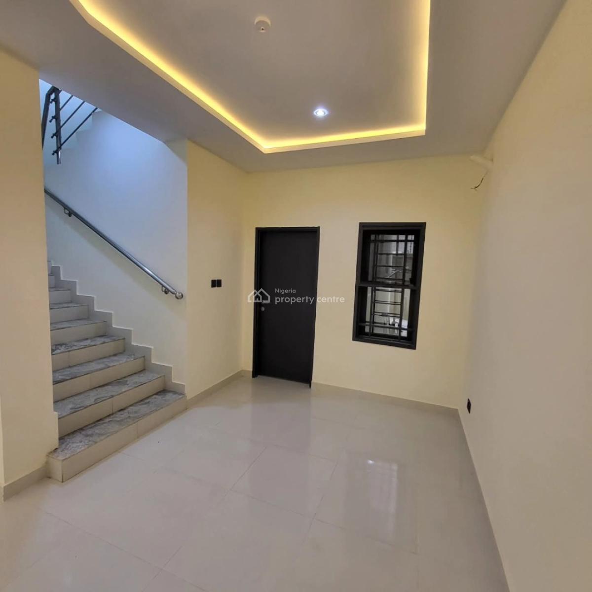 New Listing   Newly Built 4 Bedrooms Terrace Duplex with a Room Boys, Guzape District, Abuja, Terraced Duplex for Sale
