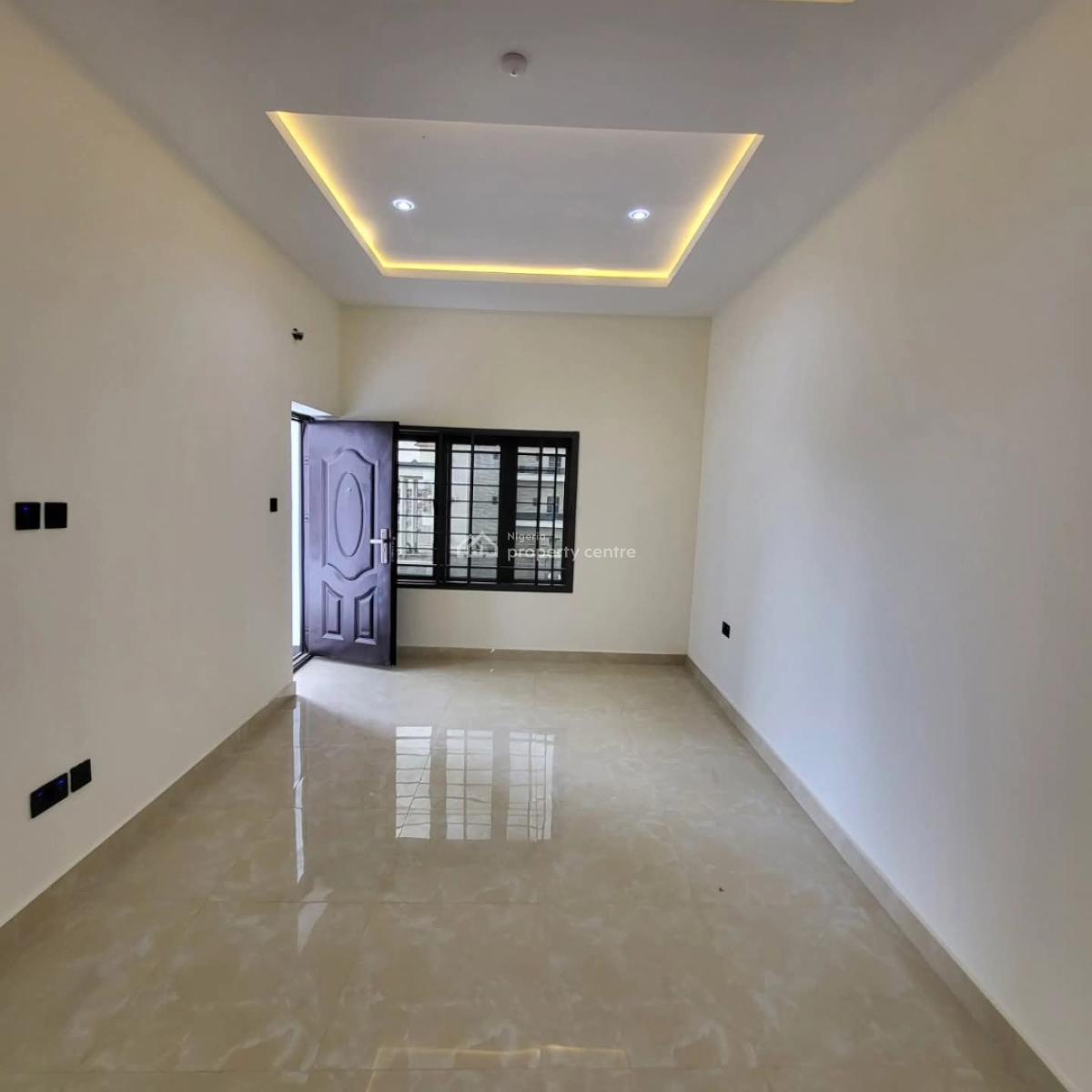 New Listing   Newly Built 4 Bedrooms Terrace Duplex with a Room Boys, Guzape District, Abuja, Terraced Duplex for Sale