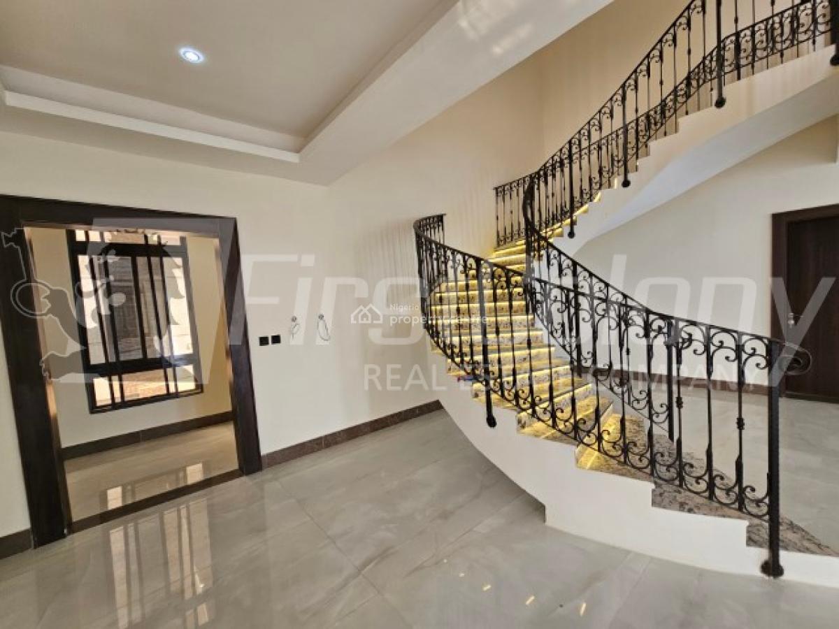Grandiose 6 Bedroom Maisonette with Great Facilities (pent-floor), Old Ikoyi, Ikoyi, Lagos, Flat / Apartment for Sale