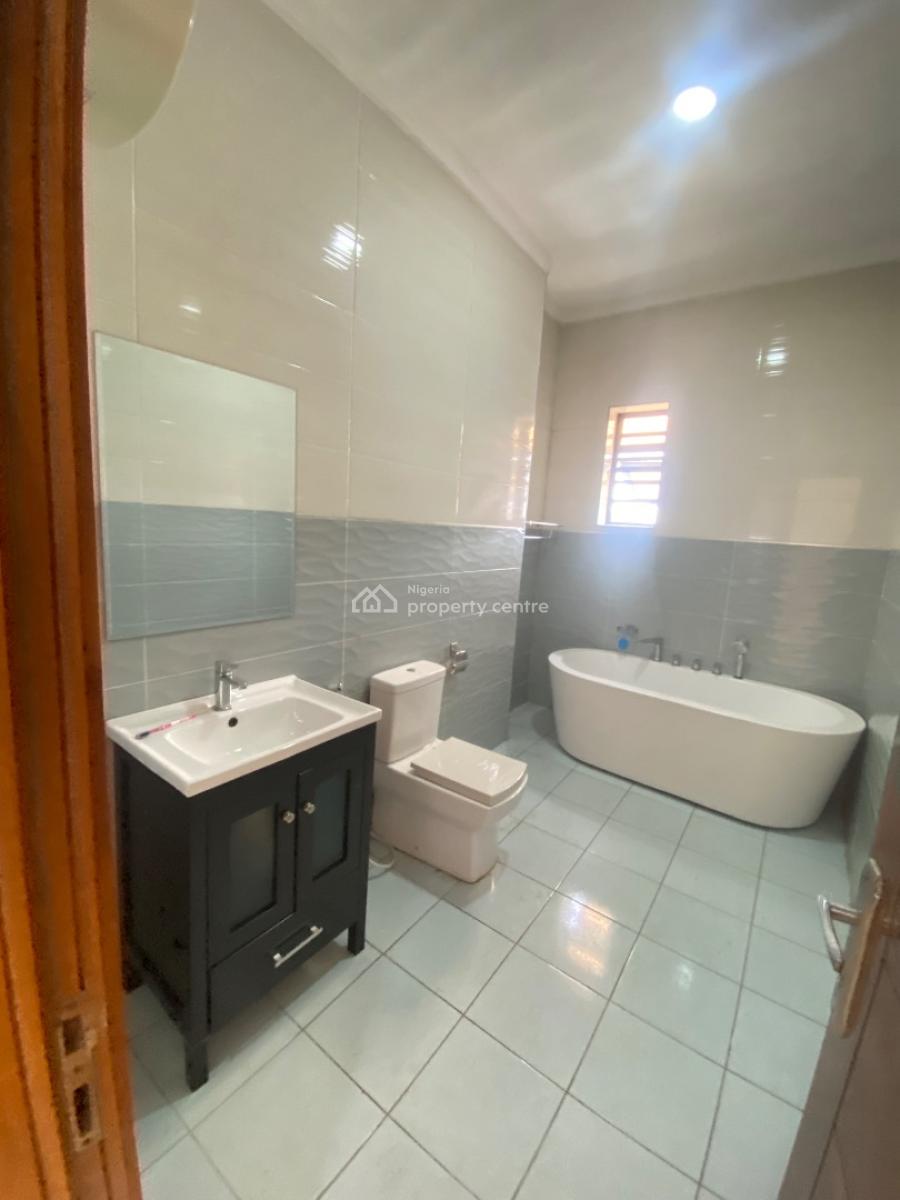 4 Bedroom Terrace Duplex with a Room Bq, Lekki Right, Lekki Phase 1, Lekki, Lagos, House for Rent