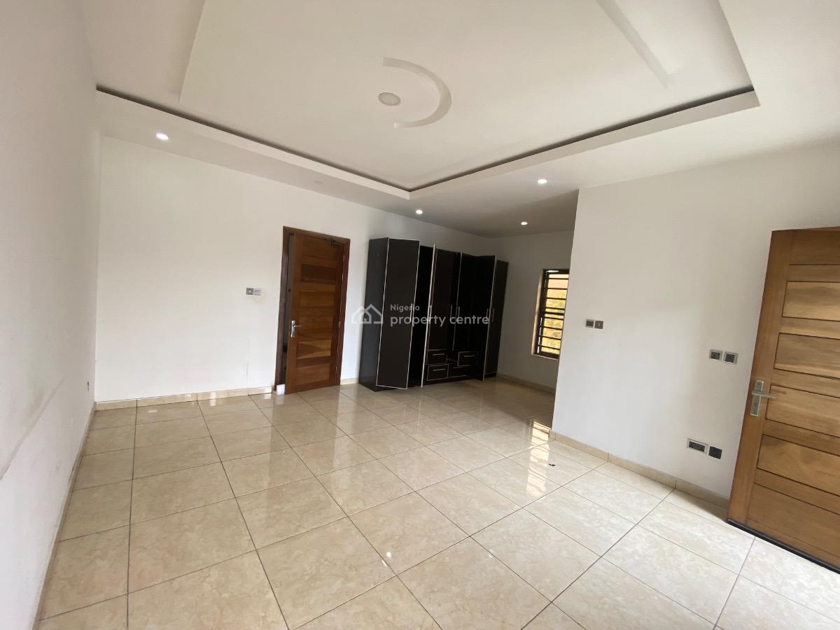 4 Bedroom Terrace Duplex with a Room Bq, Lekki Right, Lekki Phase 1, Lekki, Lagos, House for Rent