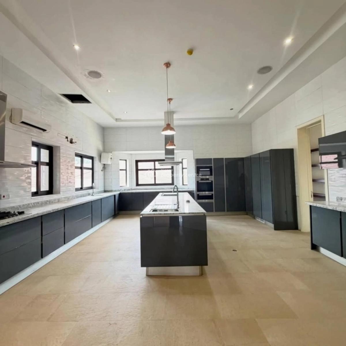 4 Units of 3 Bedroom Apartments + 1 Maid Room 1 Unit of 5 Bedroom Pent, Maitama District, Abuja, Detached Duplex for Sale