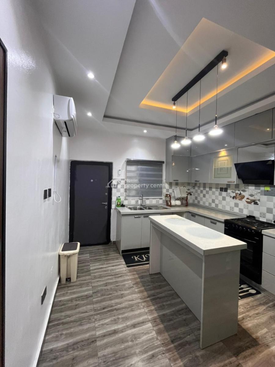 Beautiful 3 Bedroom Apartment, Allen, Ikeja, Lagos, Flat / Apartment Short Let