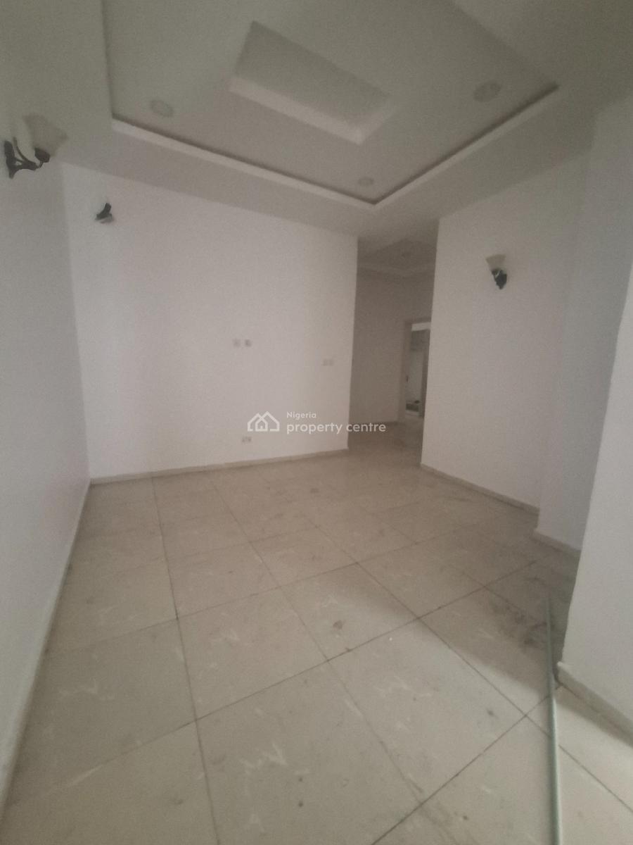 a Well- Maintained 4-bedroom Terrace Duplex Duplex, Royal Pine, Orchid Road, Lekki, Lagos, Terraced Duplex for Sale