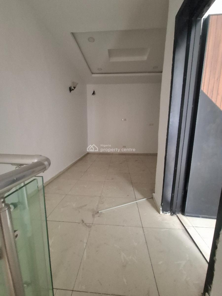 a Well- Maintained 4-bedroom Terrace Duplex Duplex, Royal Pine, Orchid Road, Lekki, Lagos, Terraced Duplex for Sale