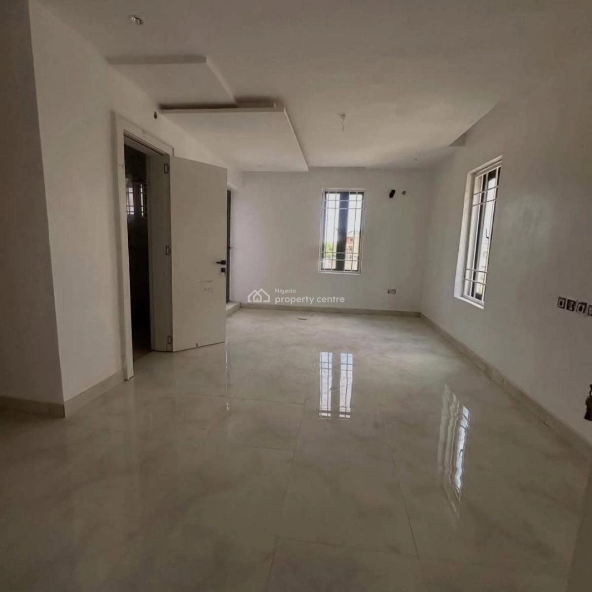 4 Bedroom Semi-detached Duplex with Bq, Guzape District, Abuja, Semi-detached Duplex for Sale