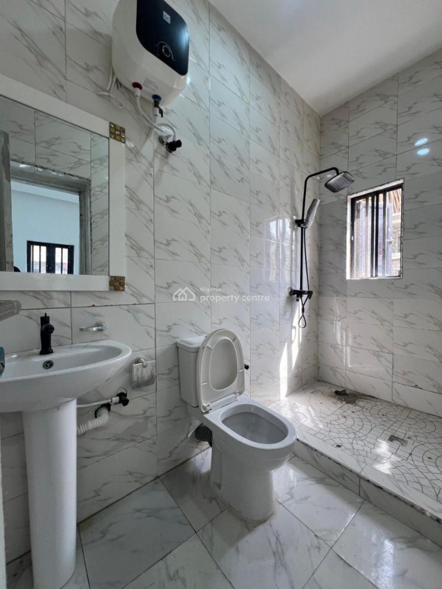 Serviced 2 Bedroom Flat, Ilasan, Lekki, Lagos, Flat / Apartment for Rent
