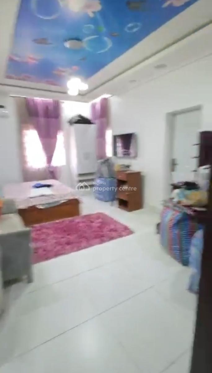 Clean 3bedroom Flat with Bq,without Furniture, Tarred Rd, Wuye Main(tarred Rd), Wuye, Abuja, Flat / Apartment for Rent