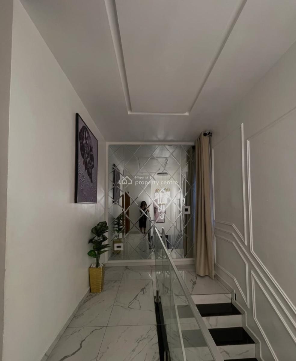 4, Lekki Phase 1, Lekki, Lagos, Terraced Duplex for Sale