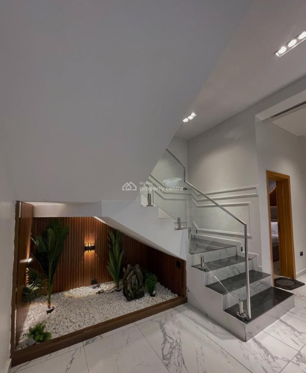 4, Lekki Phase 1, Lekki, Lagos, Terraced Duplex for Sale