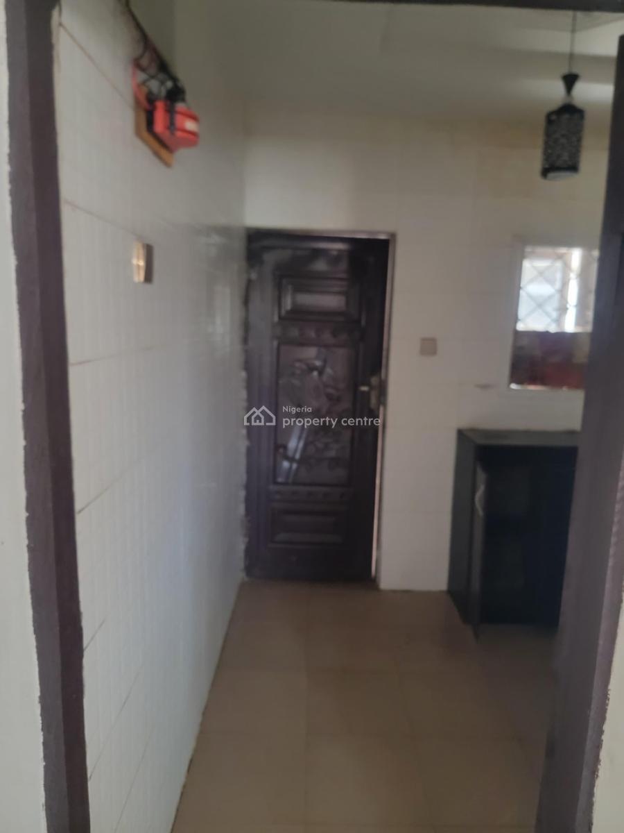 2 Bedroom Flat, Ayegoro Area Liberty Academy Road Off Akala Express, Ibadan, Oyo, Flat / Apartment for Rent