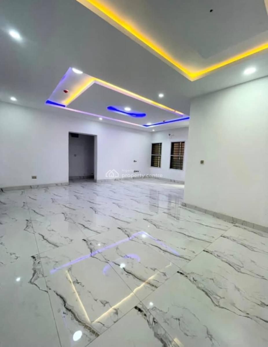 Fully Service 2bedroom Flat with Bq Fitted Kitchen, Lekki Phase 1, Lekki, Lagos, Flat / Apartment for Rent