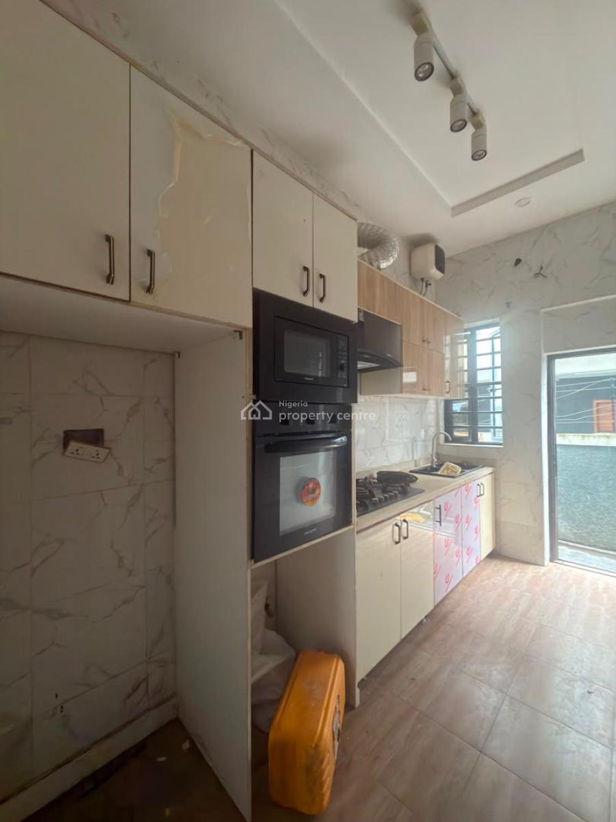 Well Maintained 3 Bedroom, Ikota, Lekki, Lagos, Terraced Duplex for Sale