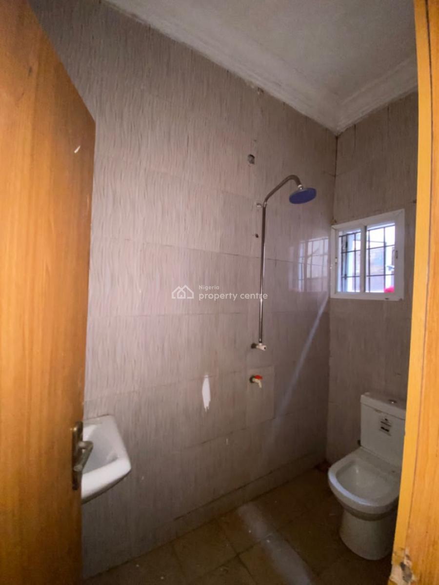 Clean and  Spacious 2 Bedroom Downstairs Apartment, Silver Land Estate, Sangotedo, Ajah, Lagos, Flat / Apartment for Rent