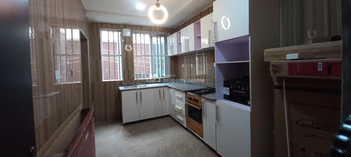 2 Bedroom Apartment, Off Platinum Rows Way, Jakande, Lekki, Lagos, Flat / Apartment for Sale