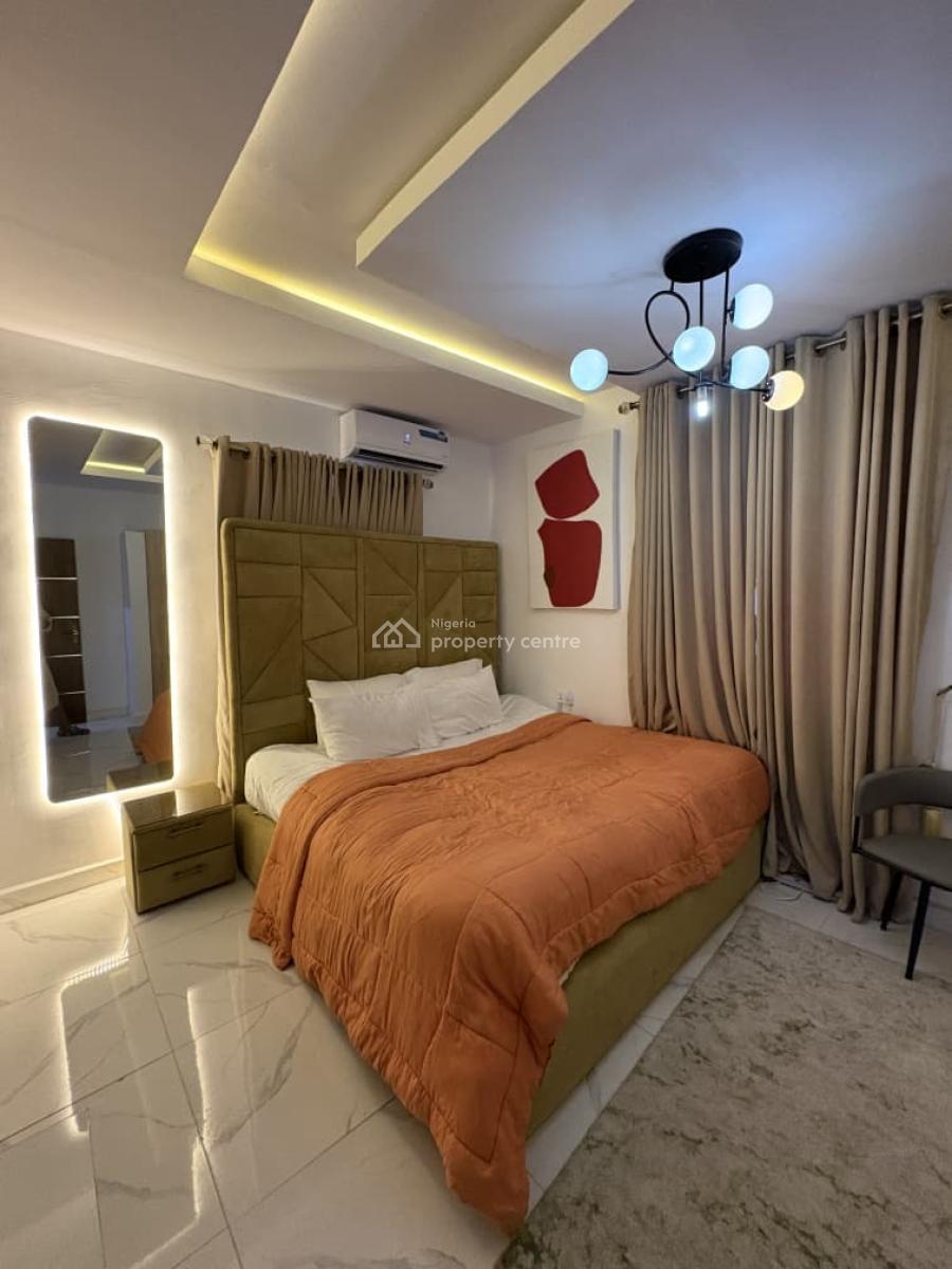 2 Bedroom Apartment with Ps5, Swimming Pool,air Hockey, 24/7 Security, Lekki Phase 1, Lekki, Lagos, Flat / Apartment Short Let